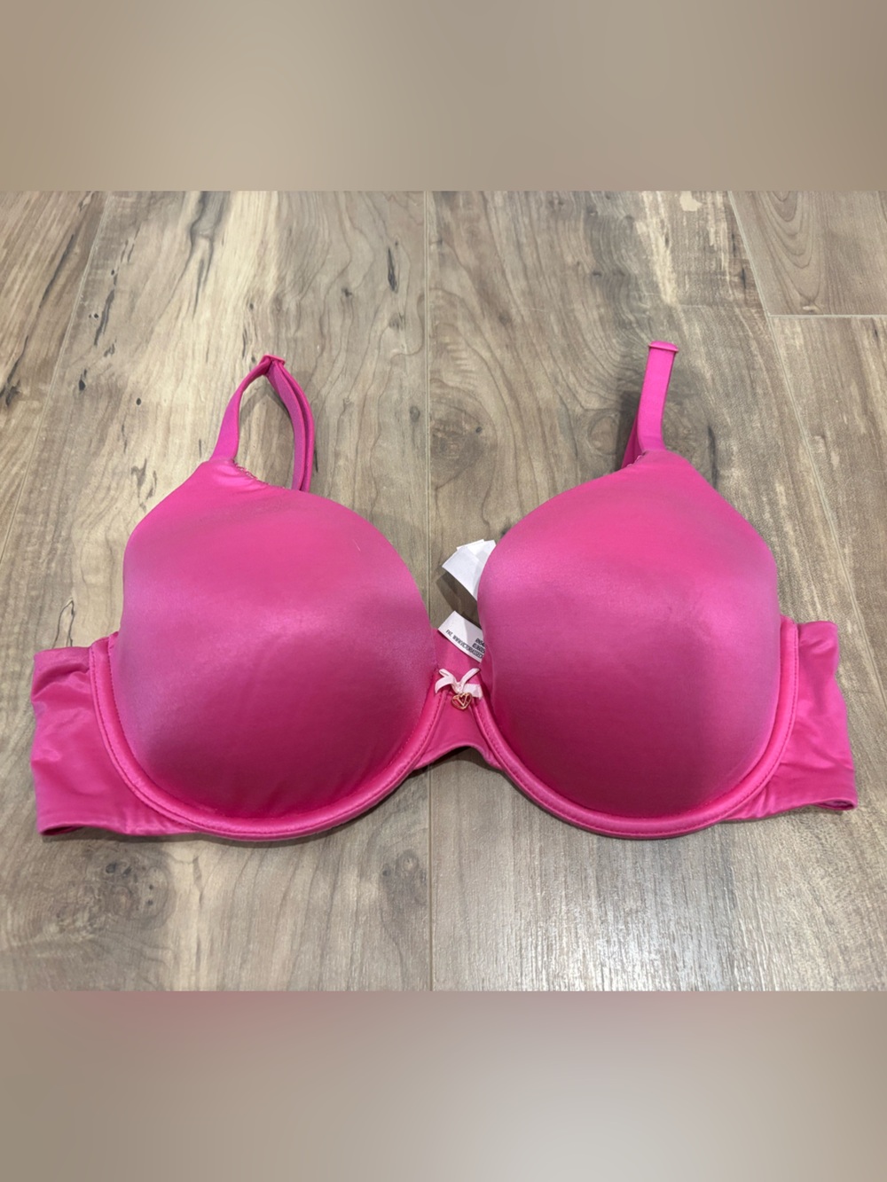 Victoria's Secret Smooth Padded Bra - Fuchsia Pink